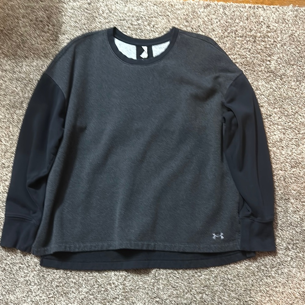 Under Armour Gray and Black women’s Sweatshirt